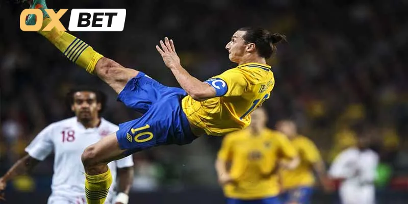 Zlatan Ibrahimović là chủ nhân của Puskas Award 2013